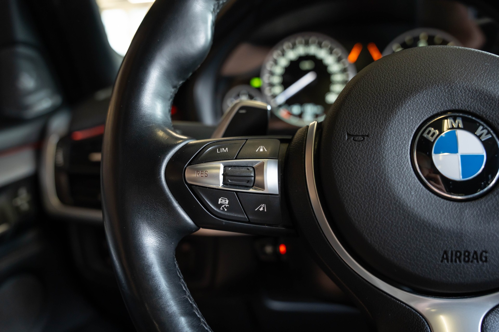 BMW X5 xDrive M50d Steptronic-image-27