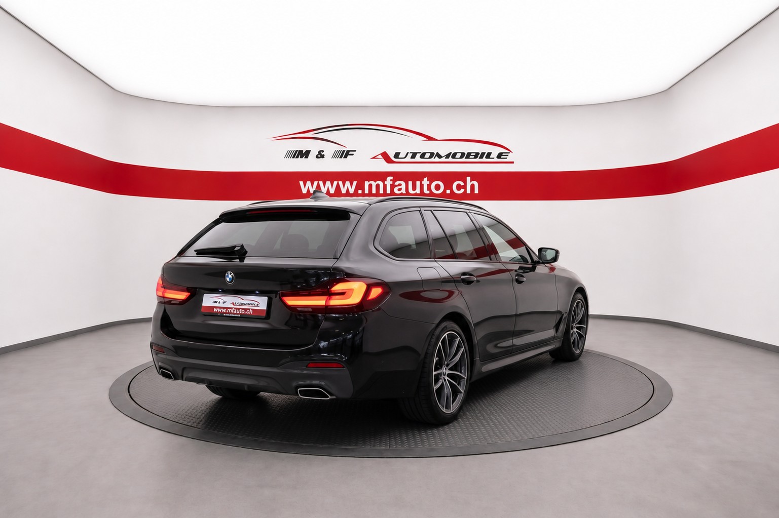 BMW 520d xDrive M- Sport CH FAHRZEUG-image-5
