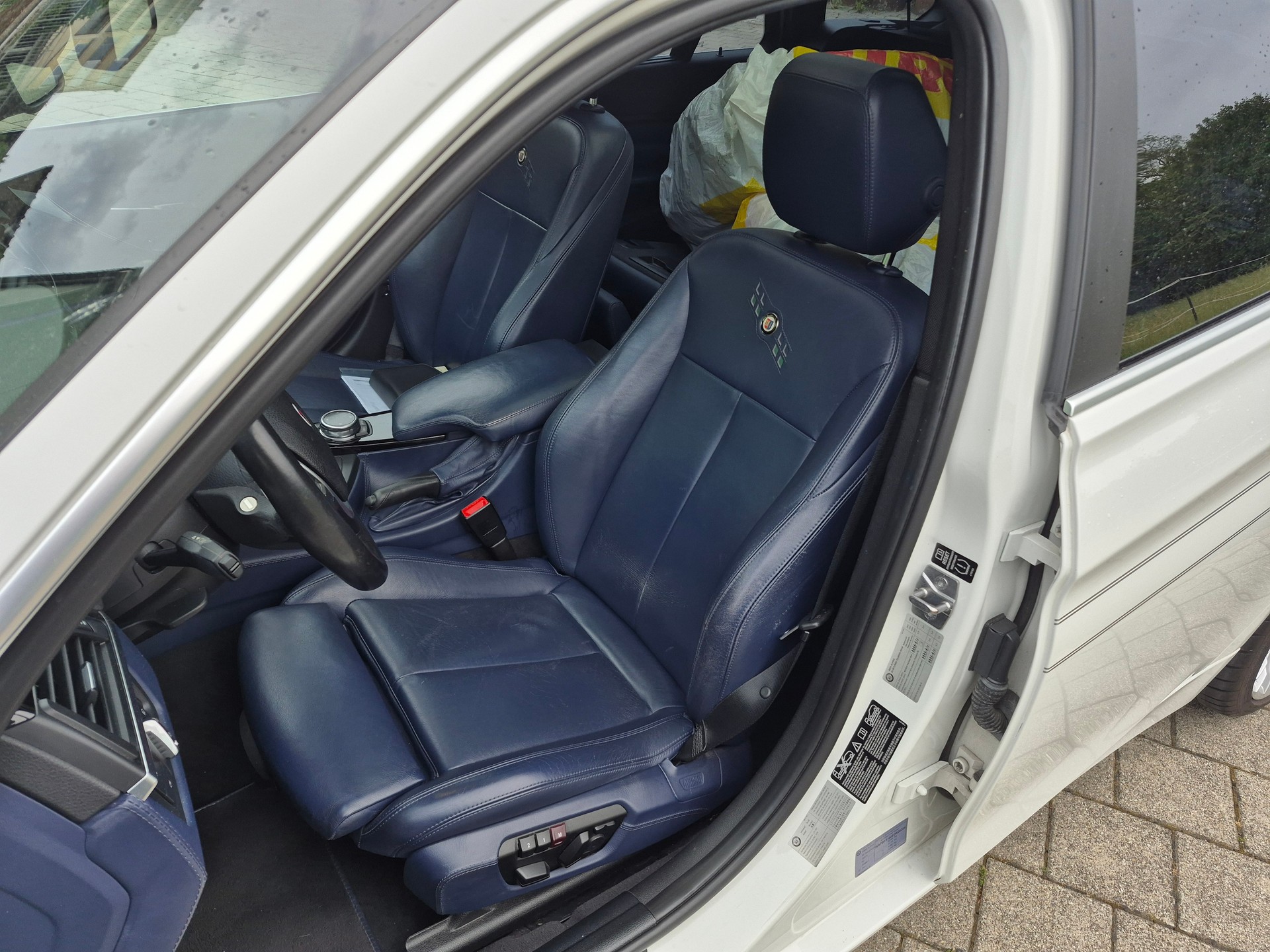 BMW-ALPINA B3 BiTurbo Touring 3.0 xDrive Switch-Tronic-image-10