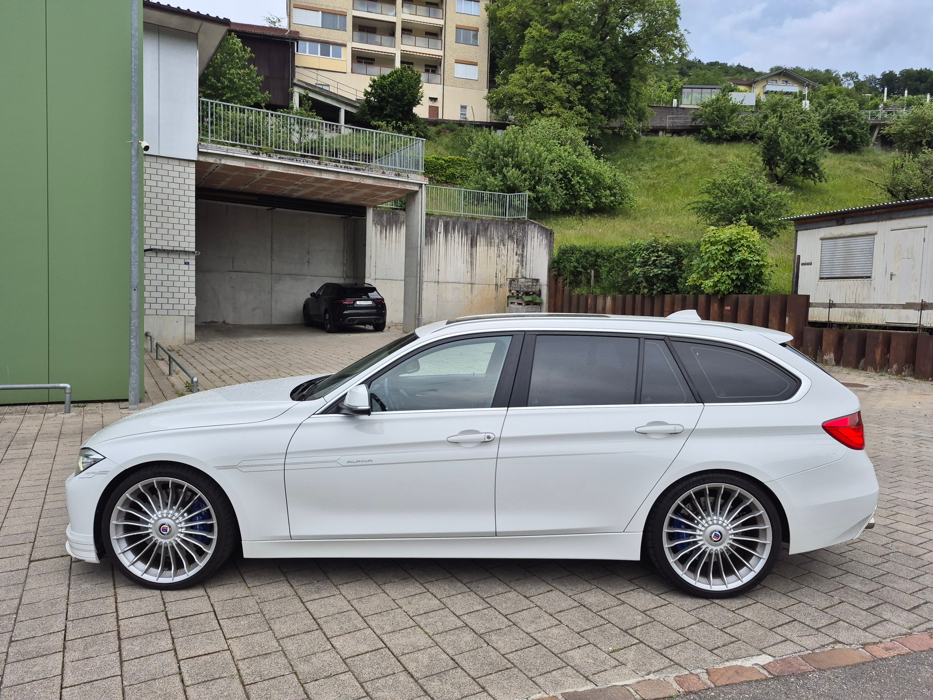 BMW-ALPINA B3 BiTurbo Touring 3.0 xDrive Switch-Tronic-image-4
