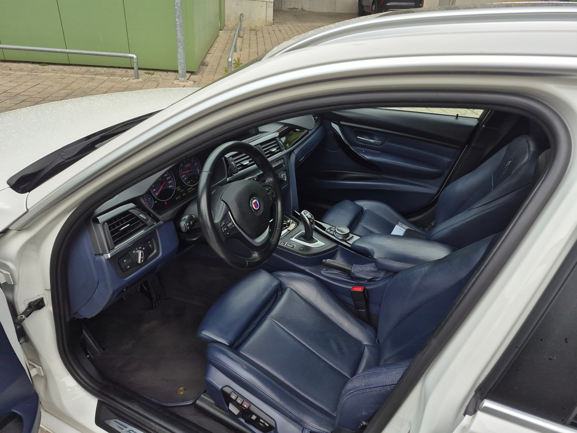 BMW-ALPINA B3 BiTurbo Touring 3.0 xDrive Switch-Tronic-image-7