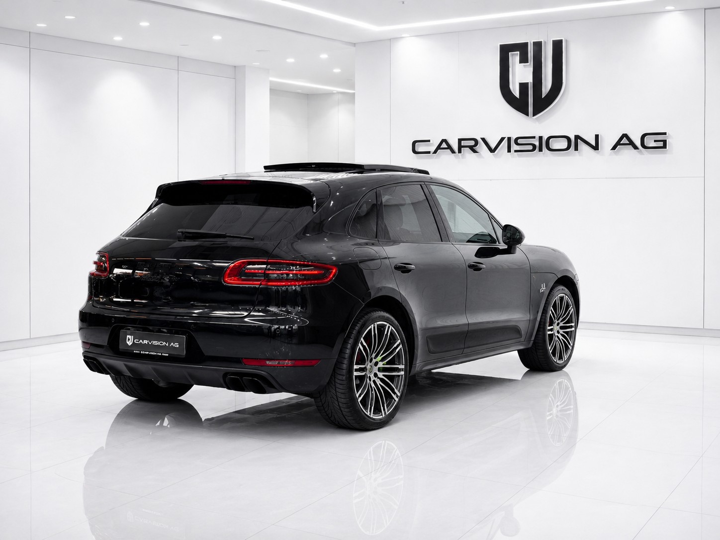 PORSCHE Macan Turbo PDK * Sport Chrono *-image-6