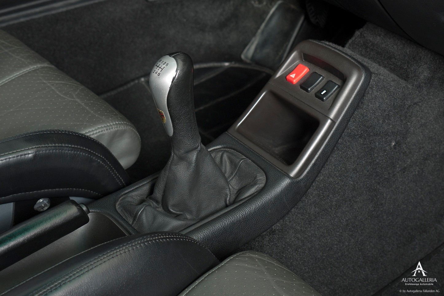 PORSCHE 911 Carrera RS-image-12
