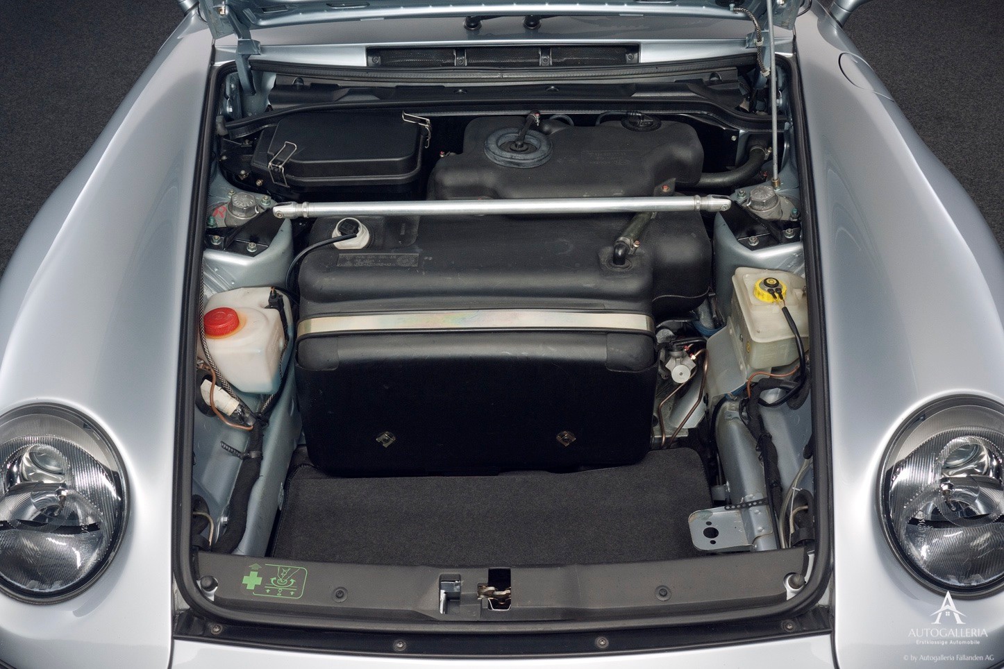 PORSCHE 911 Carrera RS-image-7