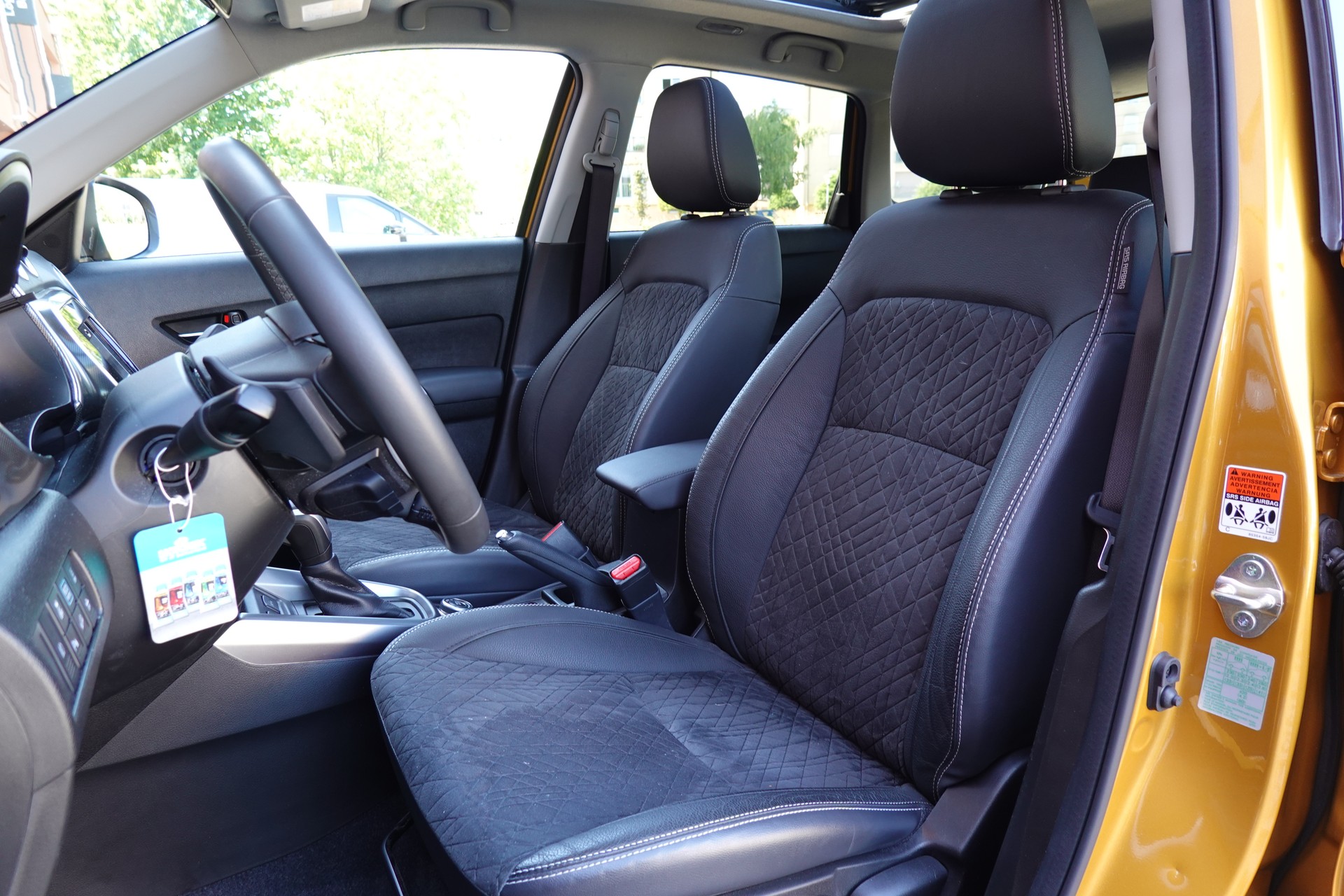 SUZUKI Vitara 1.5 Hybrid Edition 35 Top 4x4 AGS - " Toit Ouvrant * GPS * Caméra * Tempomat Adaptatif * Sièges chauffants "-image-22