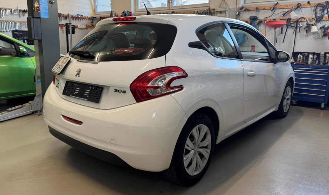 PEUGEOT 208 1.2 VTI Active-showroom-element-3