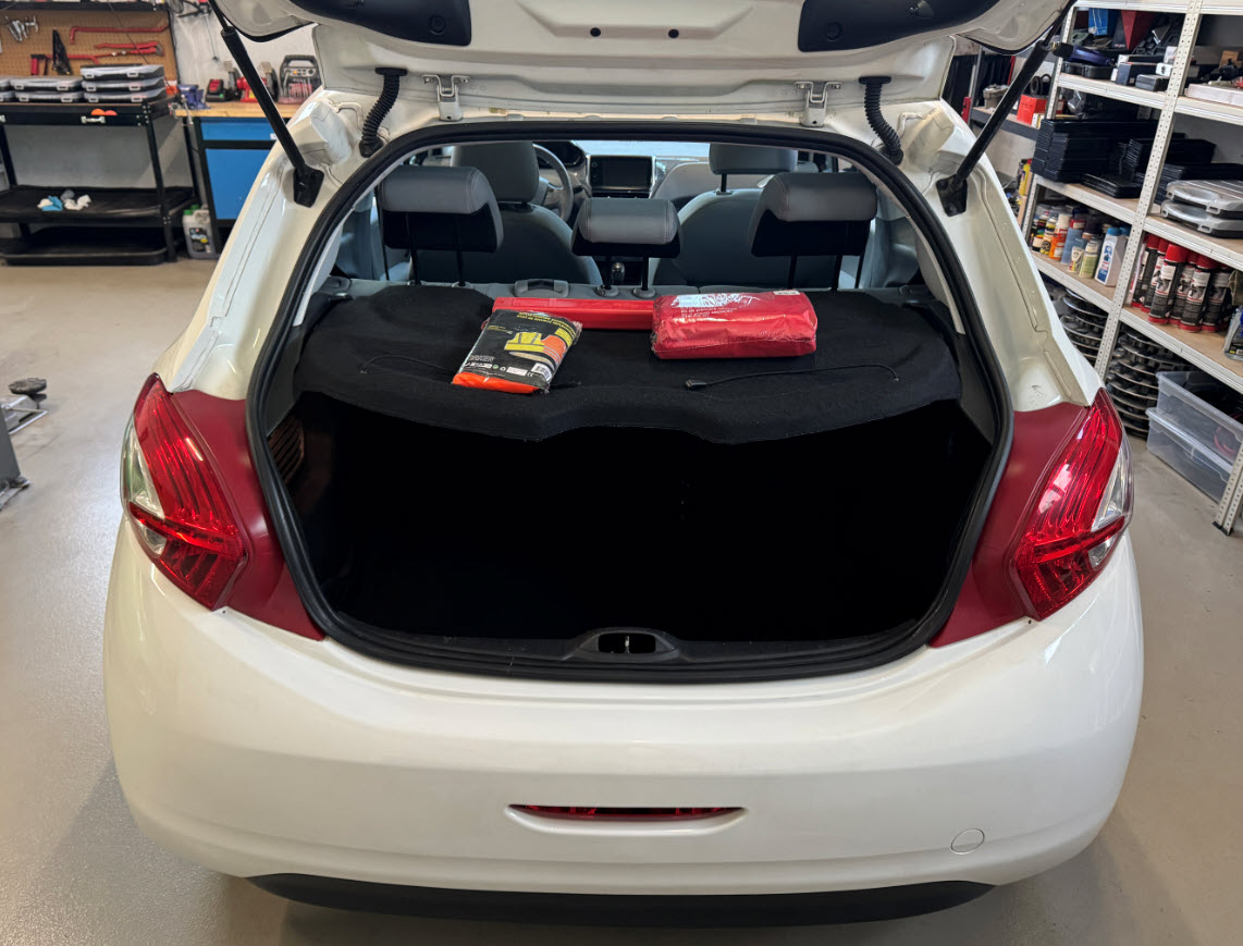 PEUGEOT 208 1.2 VTI Active-image-8