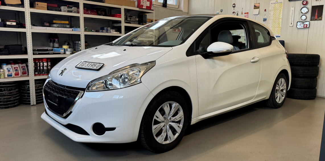 PEUGEOT 208 1.2 VTI Active