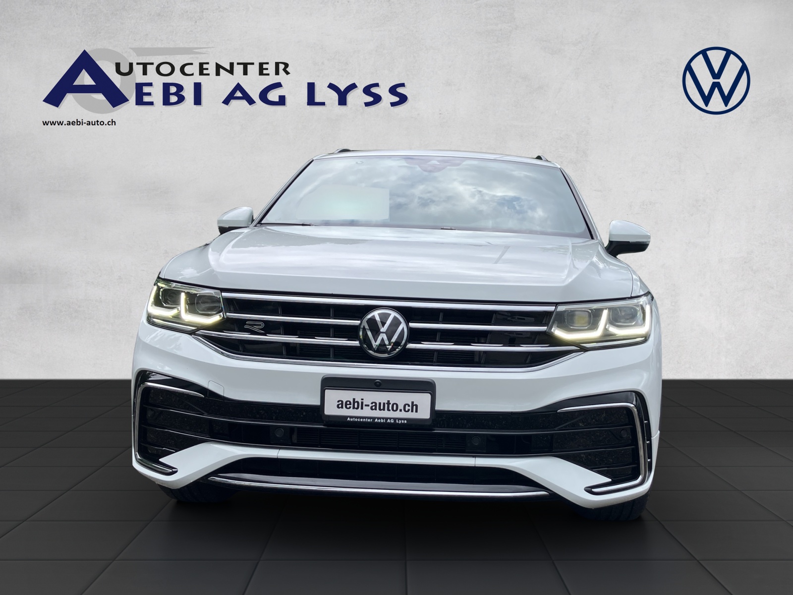 VW Tiguan 1.4TSI PHEV Selection DSG-showroom-element-2