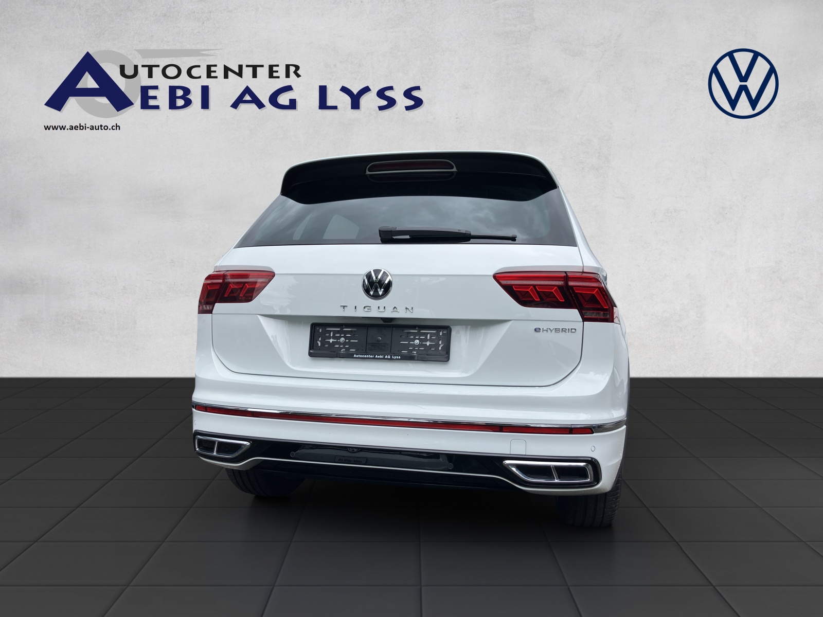 VW Tiguan 1.4TSI PHEV Selection DSG-showroom-element-3