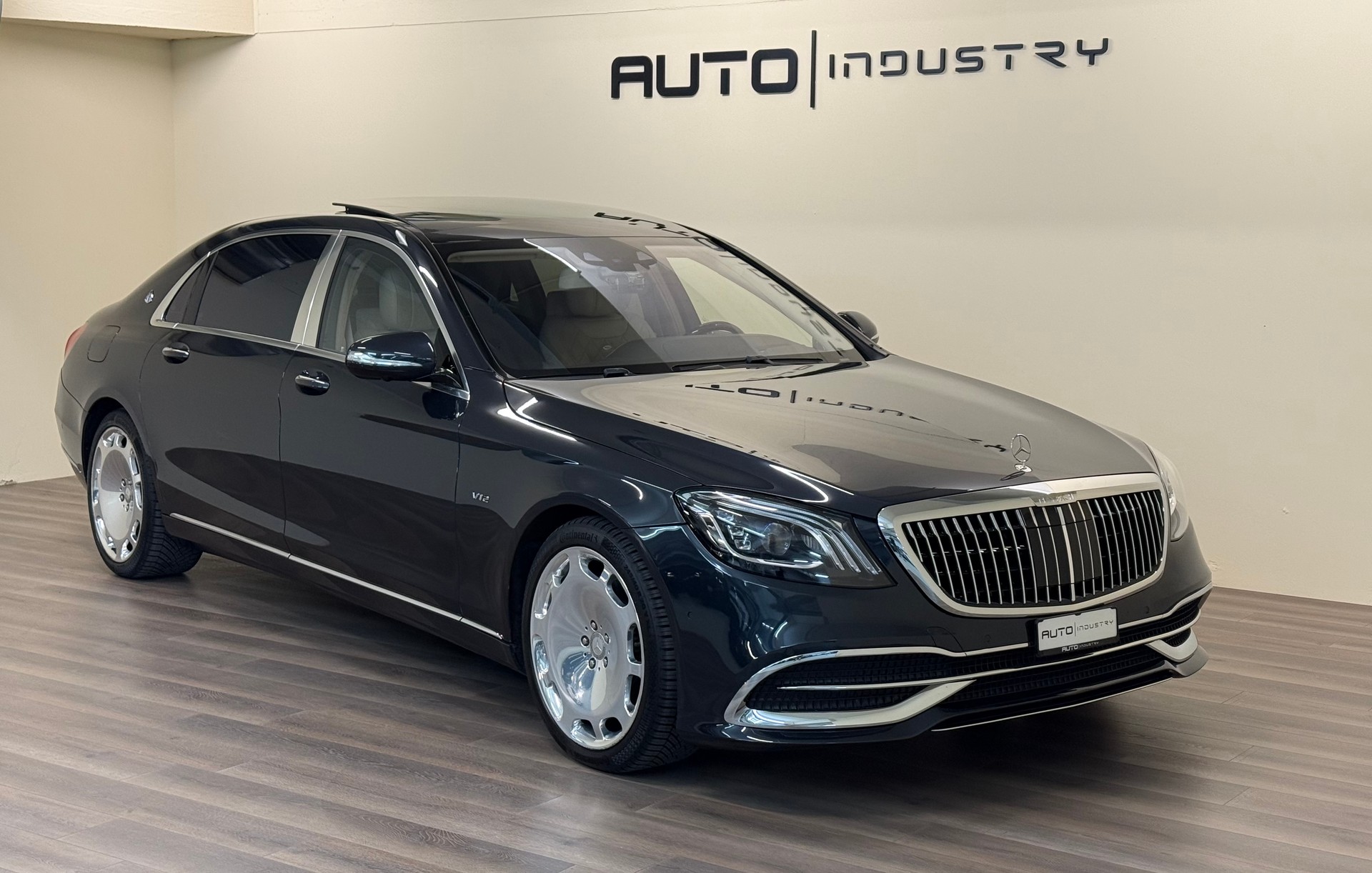 MERCEDES-BENZ S 600 Maybach 7G-Tronic-image-4