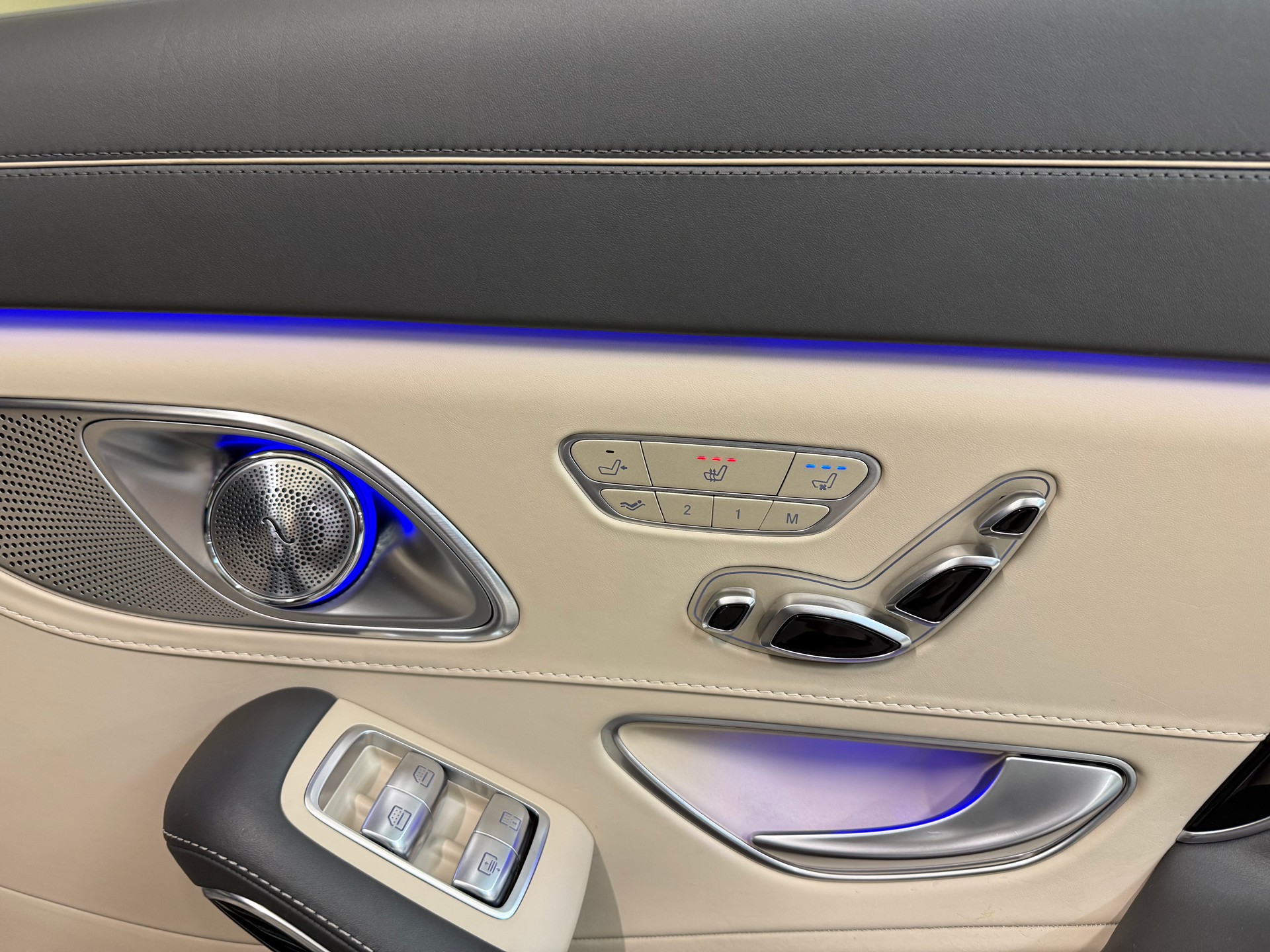 MERCEDES-BENZ S 600 Maybach 7G-Tronic-image-20