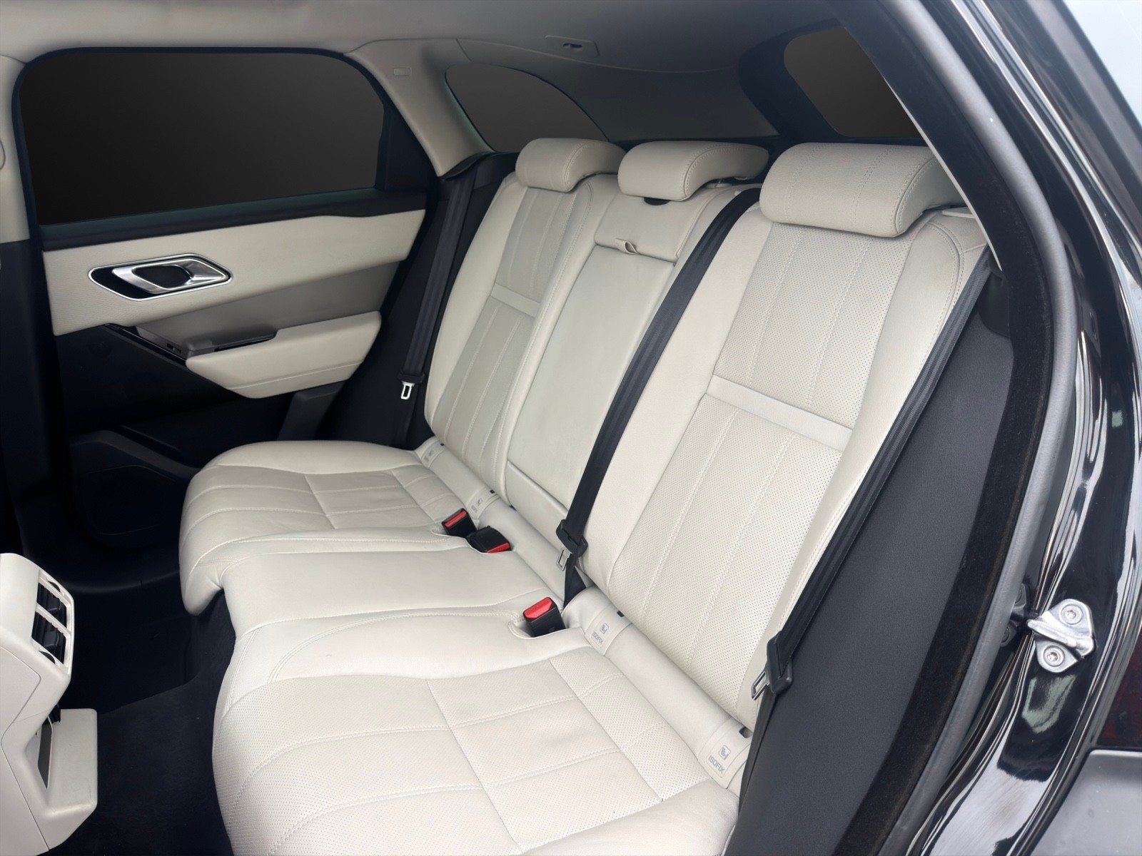 LAND ROVER Range Rover Velar R-Dynamic P 380 SE Automatic mit 380 PS-image-12