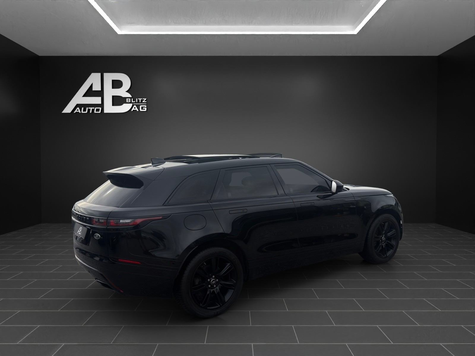 LAND ROVER Range Rover Velar R-Dynamic P 380 SE Automatic mit 380 PS-image-4