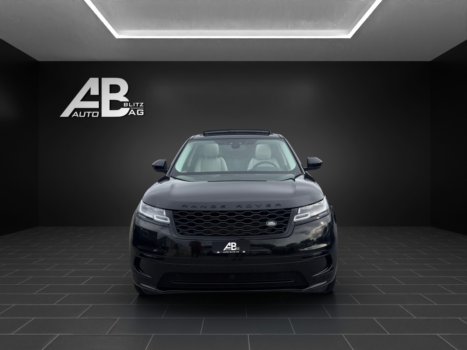 LAND ROVER Range Rover Velar R-Dynamic P 380 SE Automatic mit 380 PS-image-15