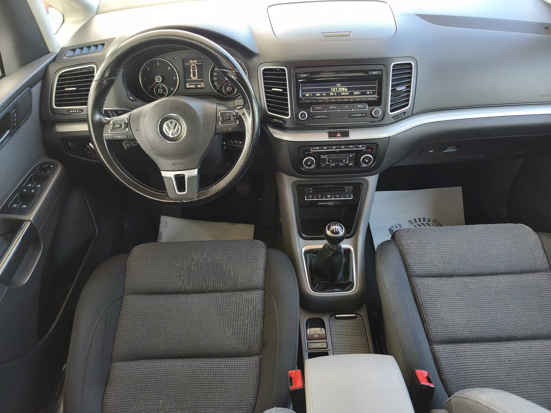 VW Sharan 2.0 TDI BMT Highline 4Motion-image-8