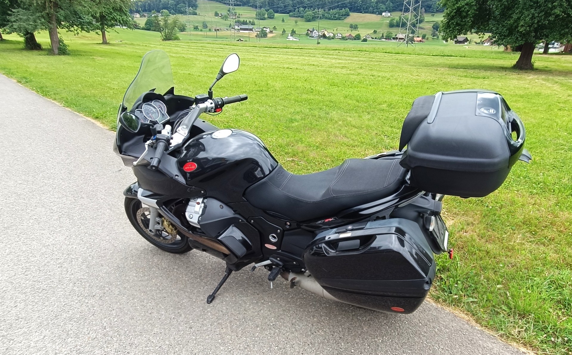 MOTO GUZZI Norge 1200 GT 8V ABS-image-3