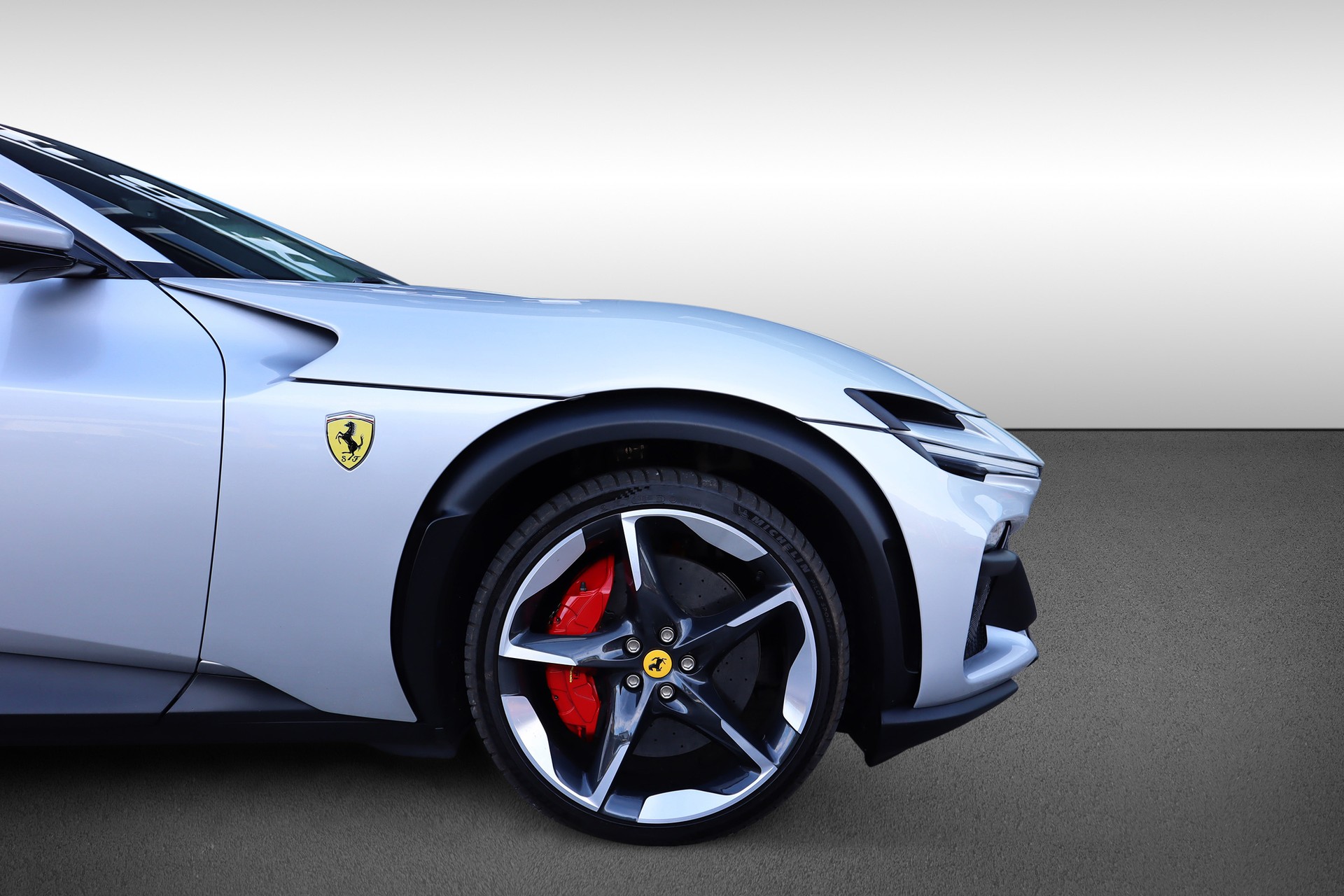 FERRARI Purosangue 6.5 V12-image-8