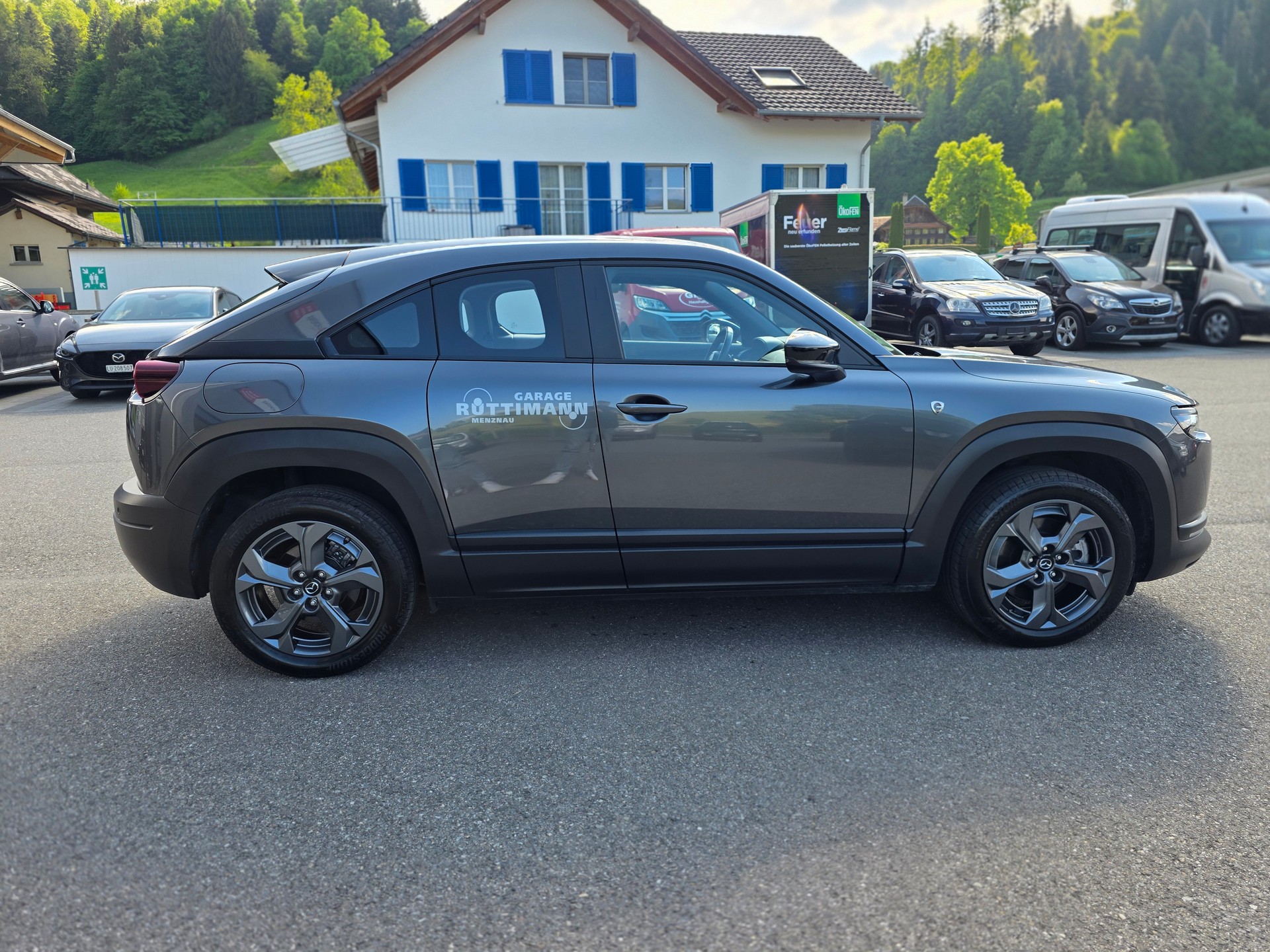MAZDA MX-30 PHEV e-Skyactiv R-EV 170 Exclusive-Line-image-5