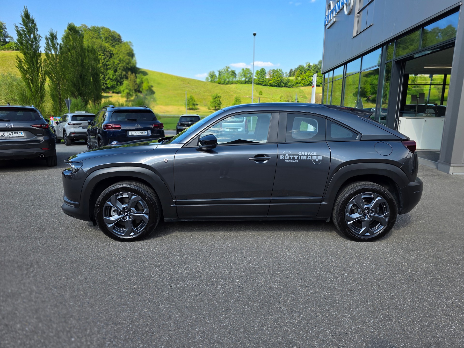 MAZDA MX-30 PHEV e-Skyactiv R-EV 170 Exclusive-Line-image-1