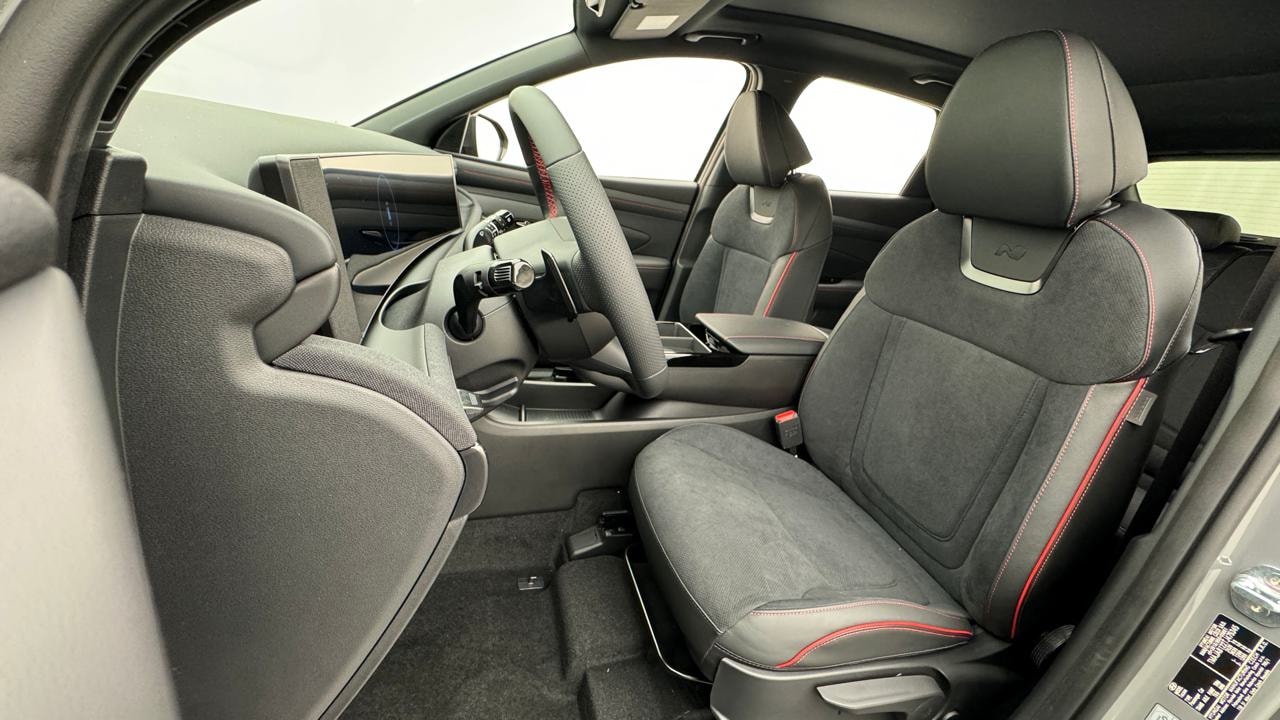 HYUNDAI Tucson 1.6 TGDI PHEV N-Line 4WD-image-4