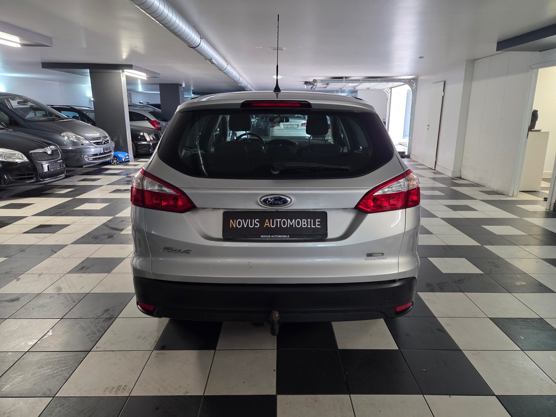 FORD Focus 1.0 SCTi Business-image-3