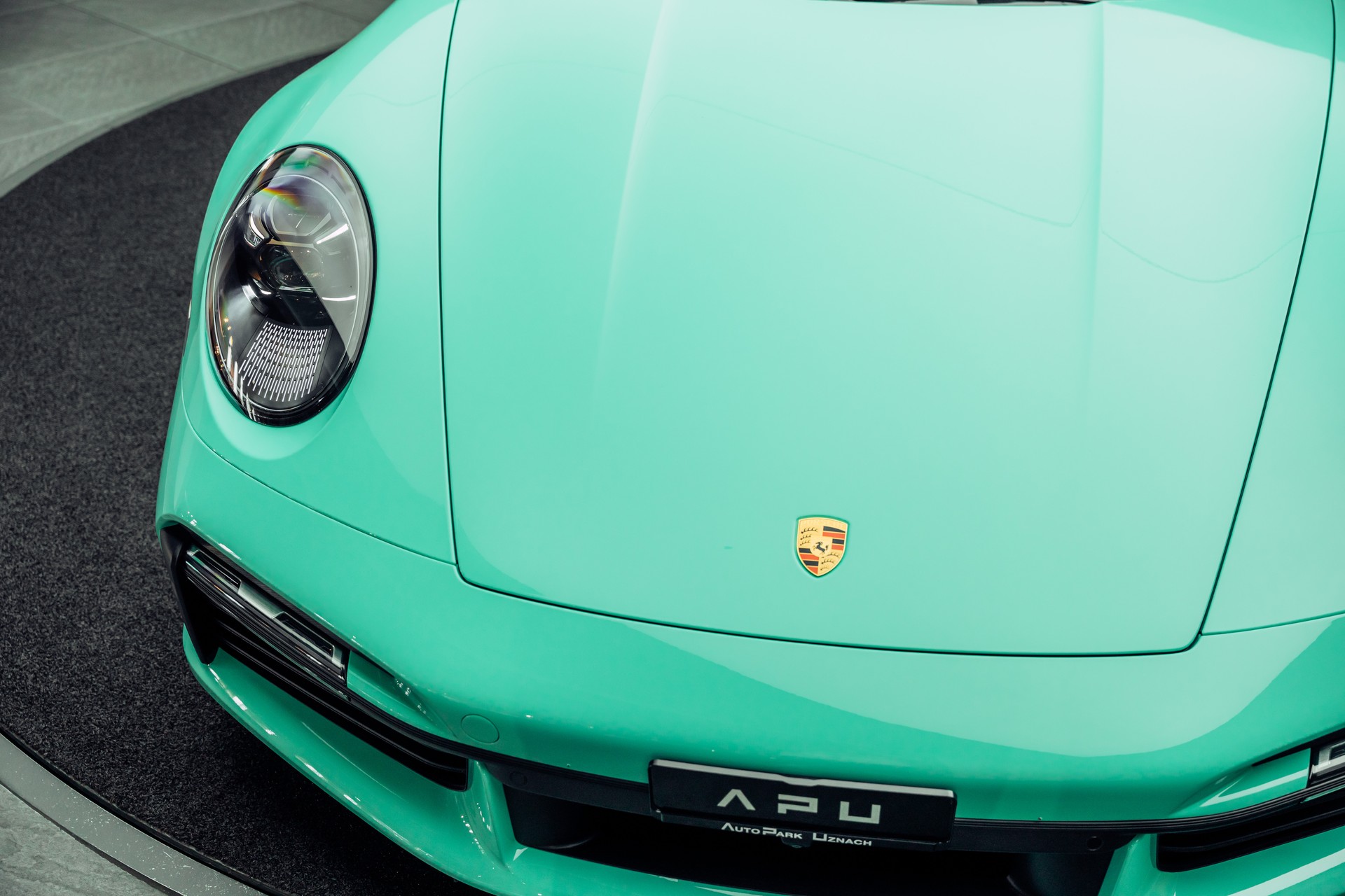 PORSCHE 911 Turbo 50 Jahre PTS Mintgrün 1/1974-image-29