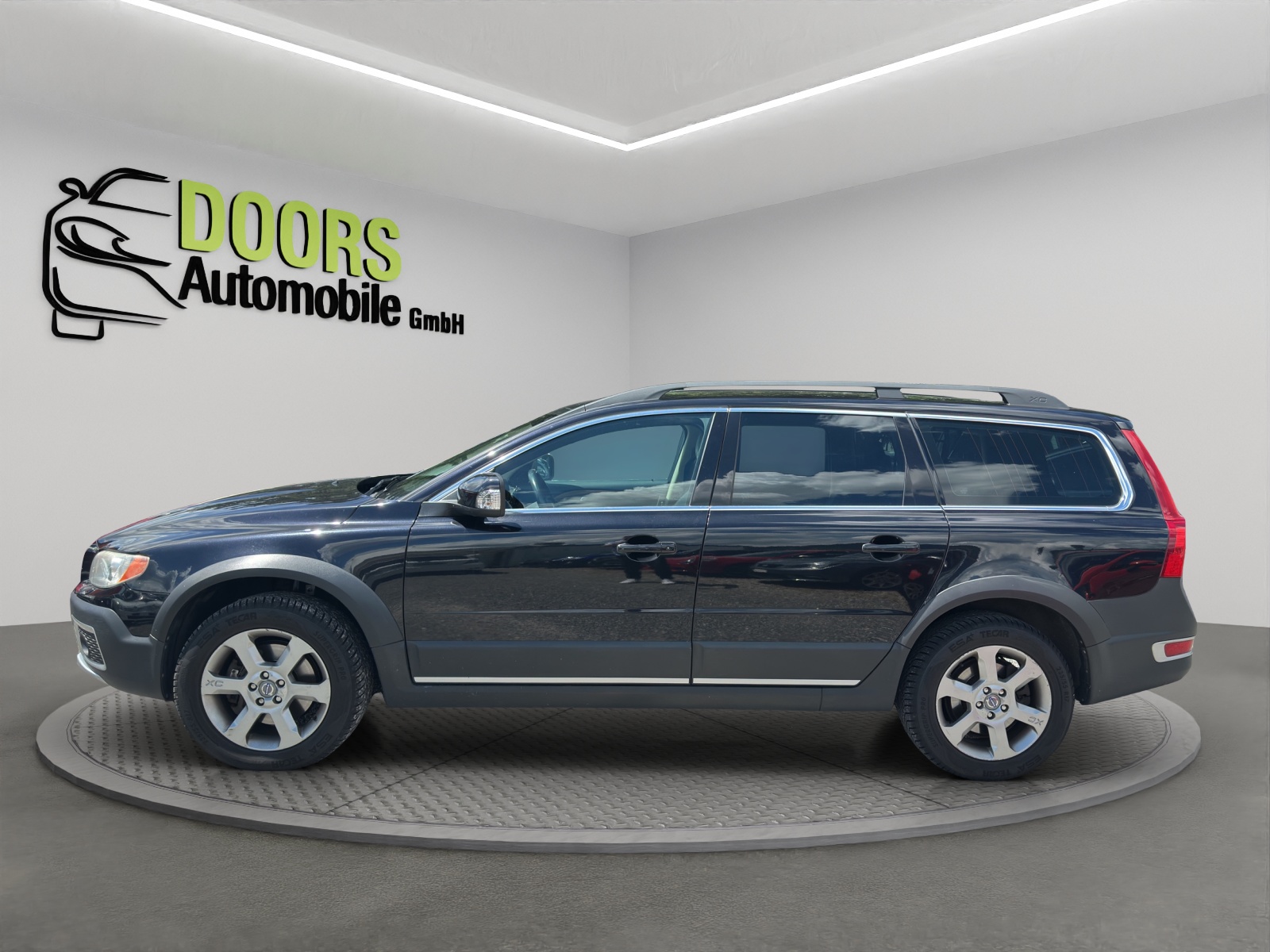 VOLVO XC70 D5 AWD Summum Geartronic-image-5