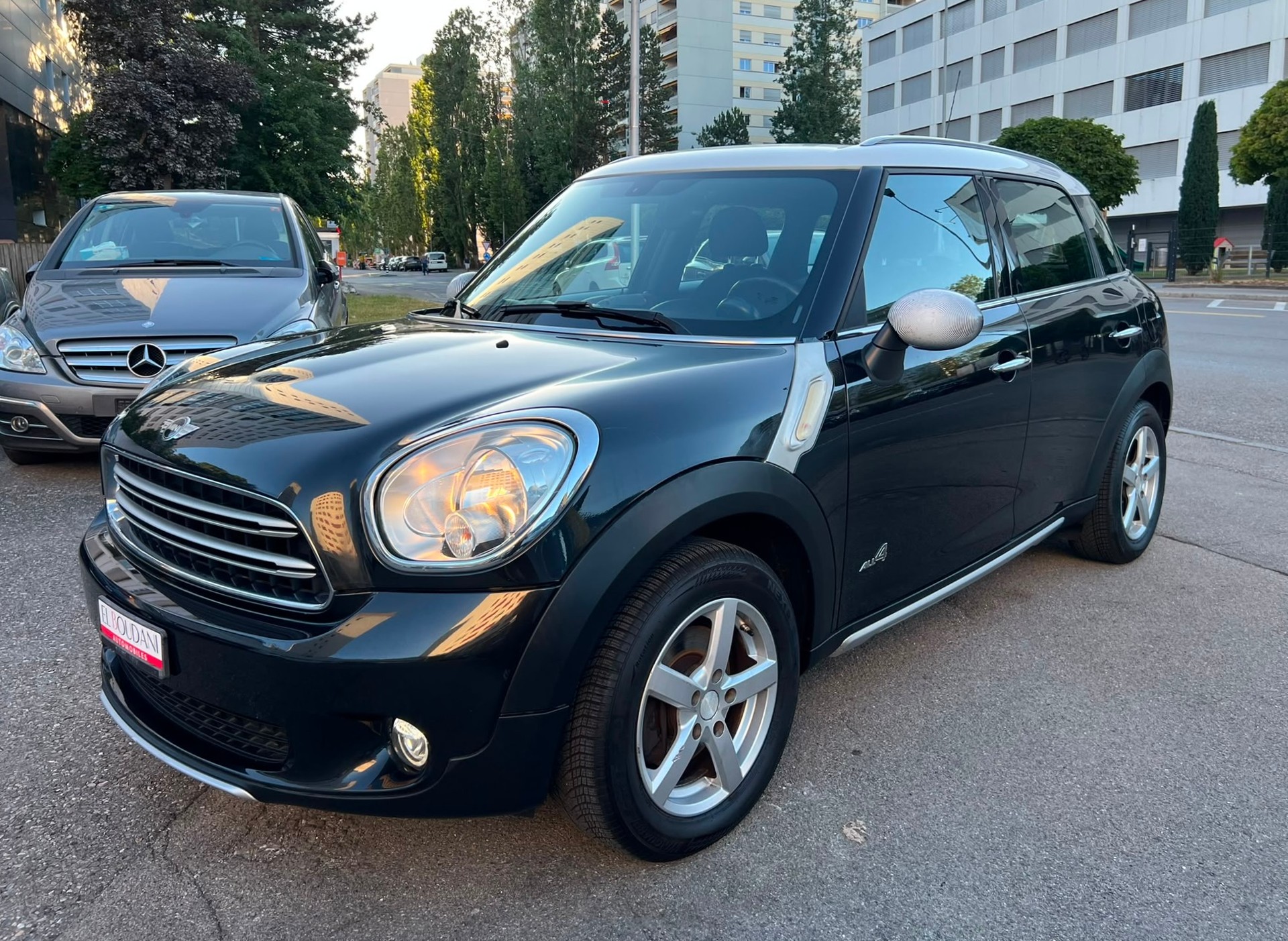 MINI Countryman Cooper ALL4 by Burton