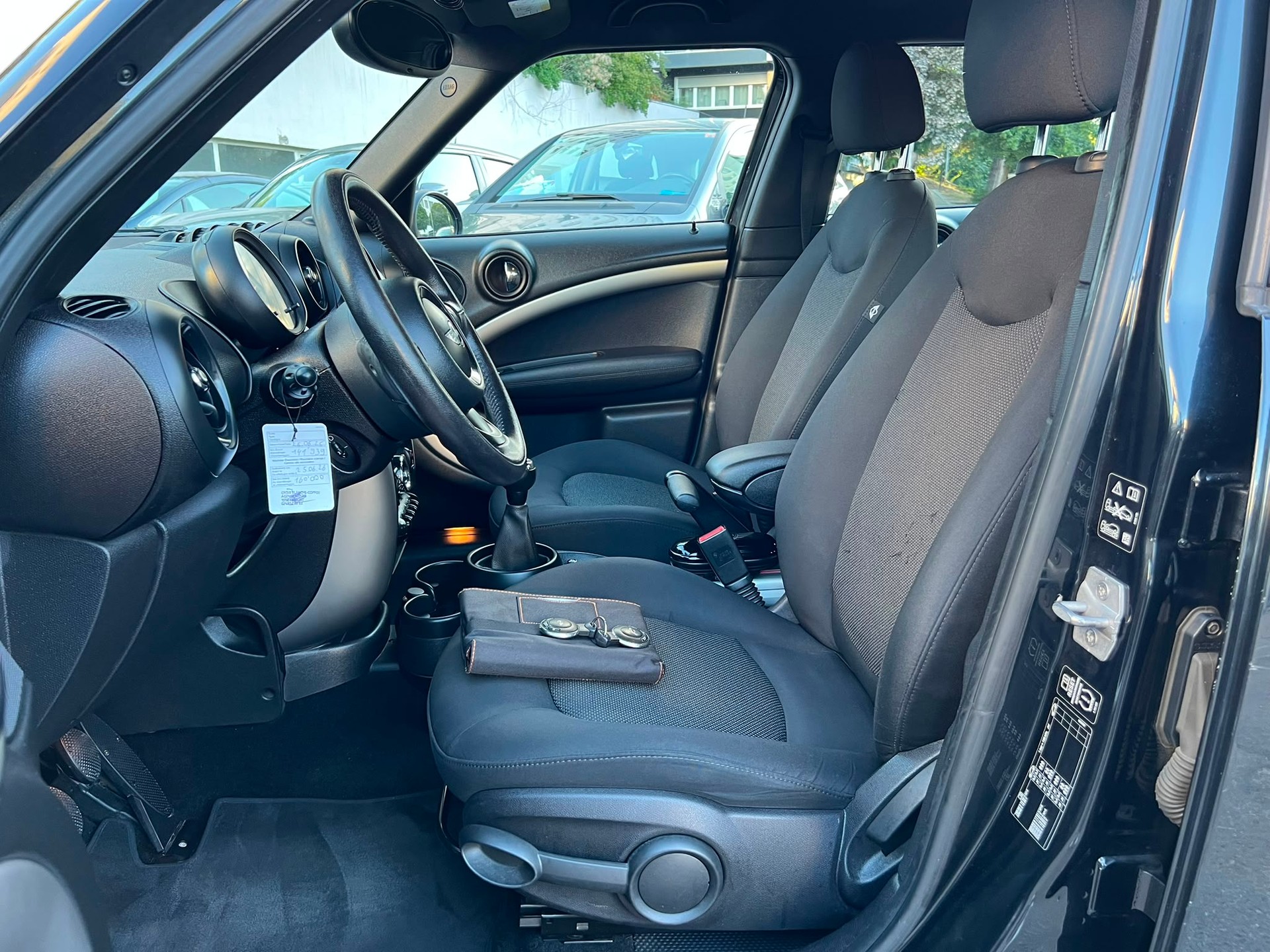 MINI Countryman Cooper ALL4 by Burton-image-6