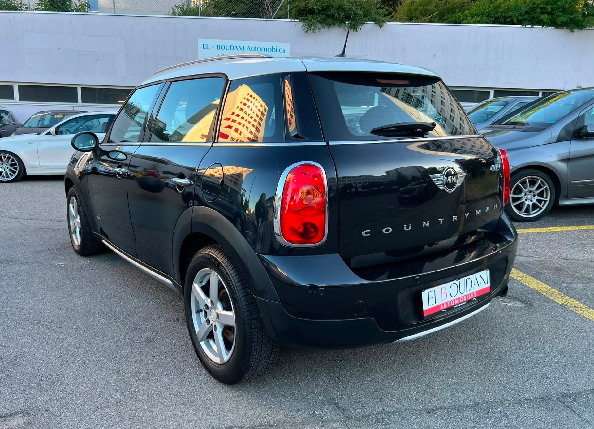 MINI Countryman Cooper ALL4 by Burton-image-3