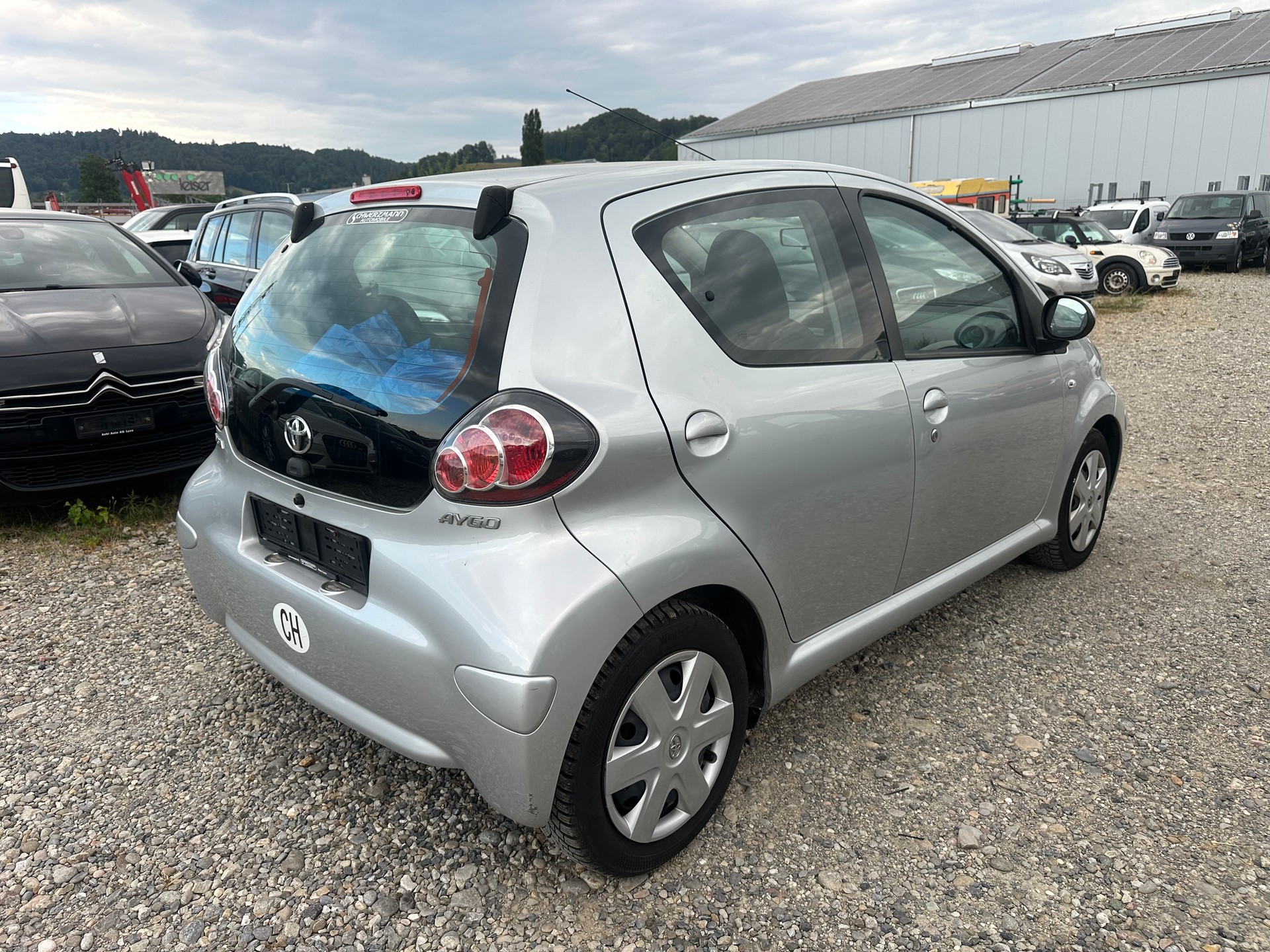 TOYOTA Aygo 1.0 Linea Luna Cool-image-3