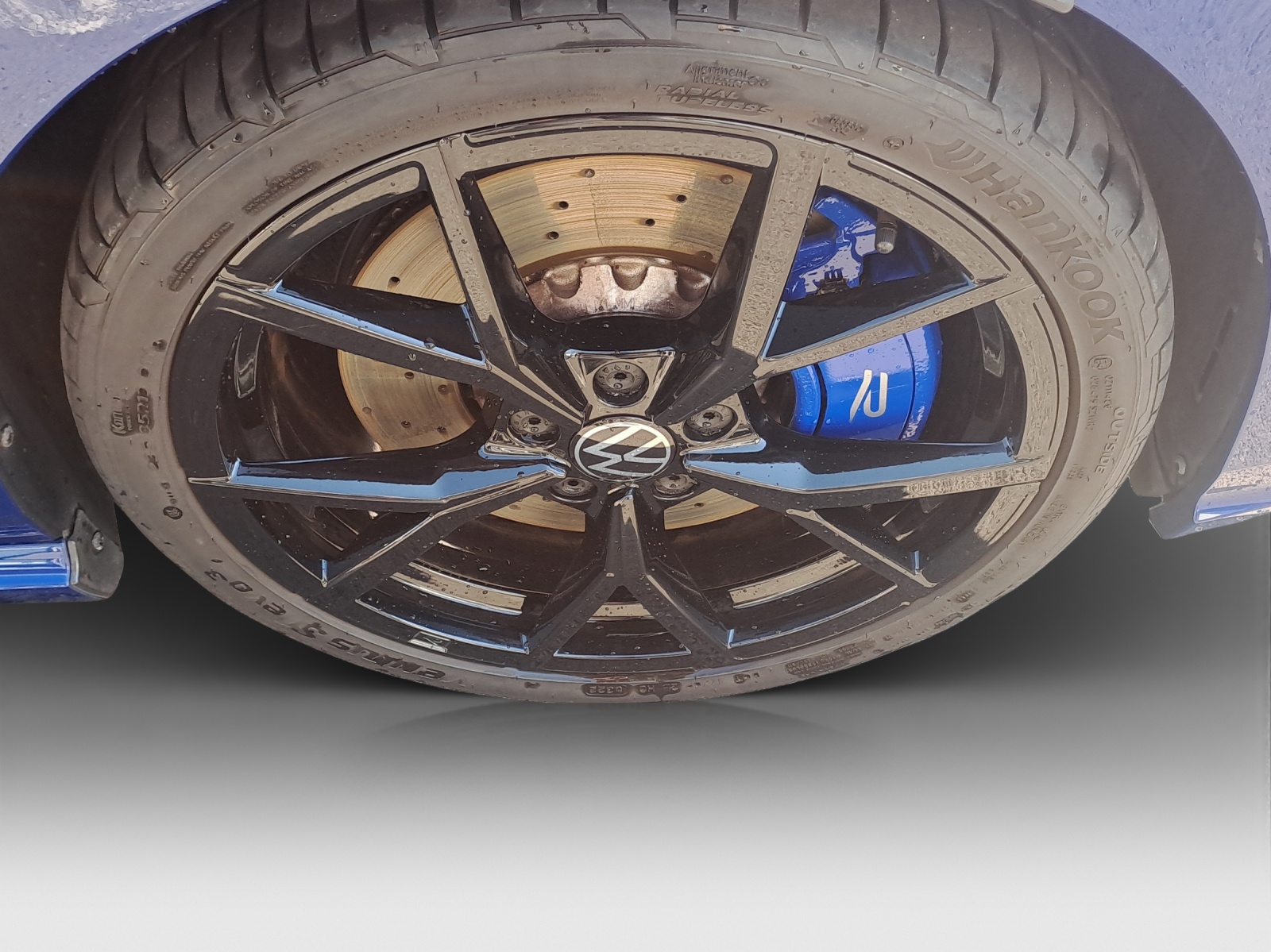 VW Golf 2.0 TSI R DSG 4Motion-image-14