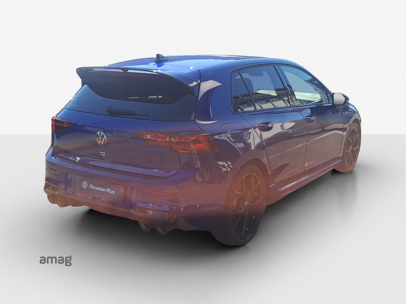 VW Golf 2.0 TSI R DSG 4Motion-image-4
