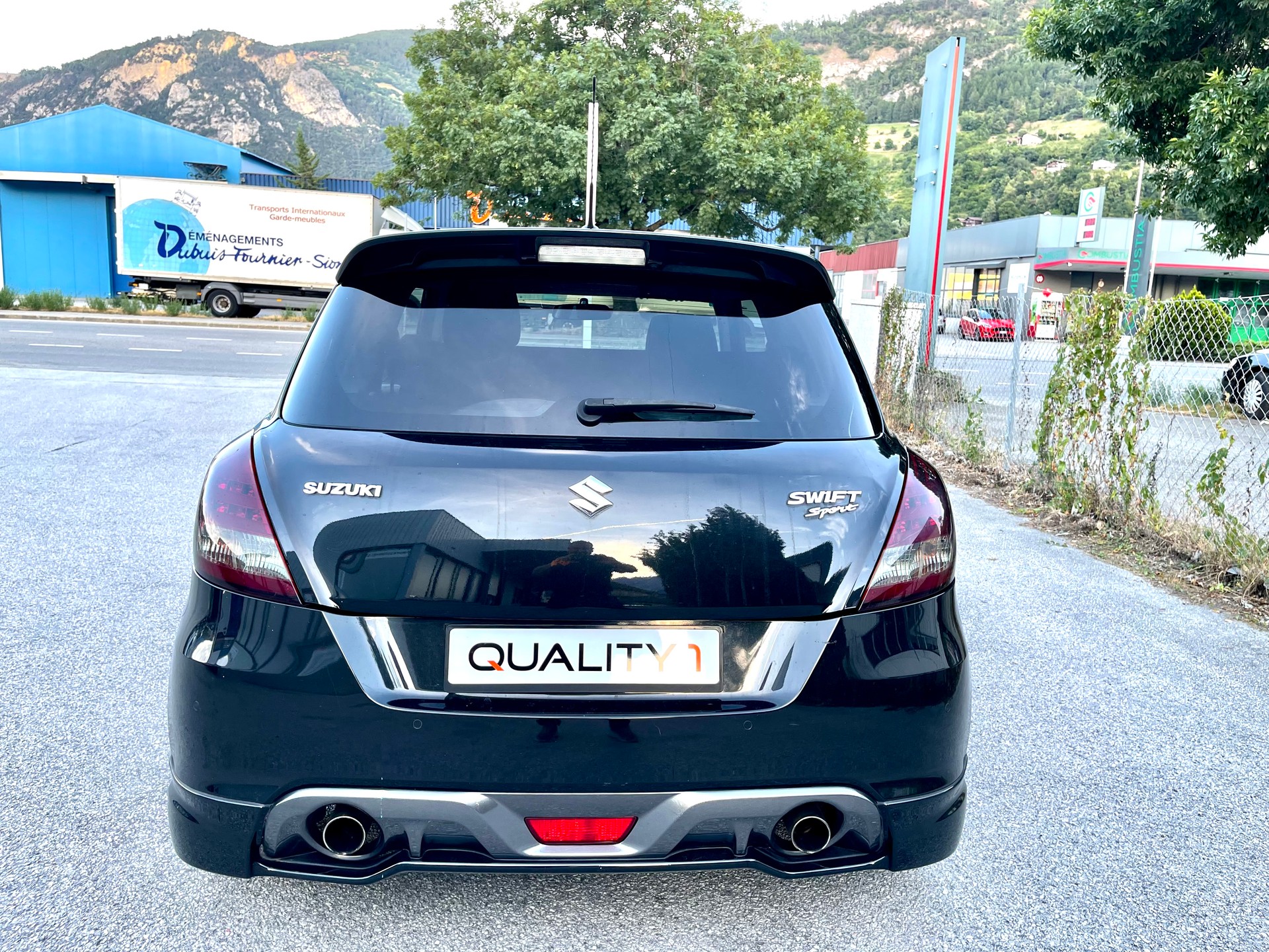 SUZUKI Swift 1.6i 16V Sport-image-22