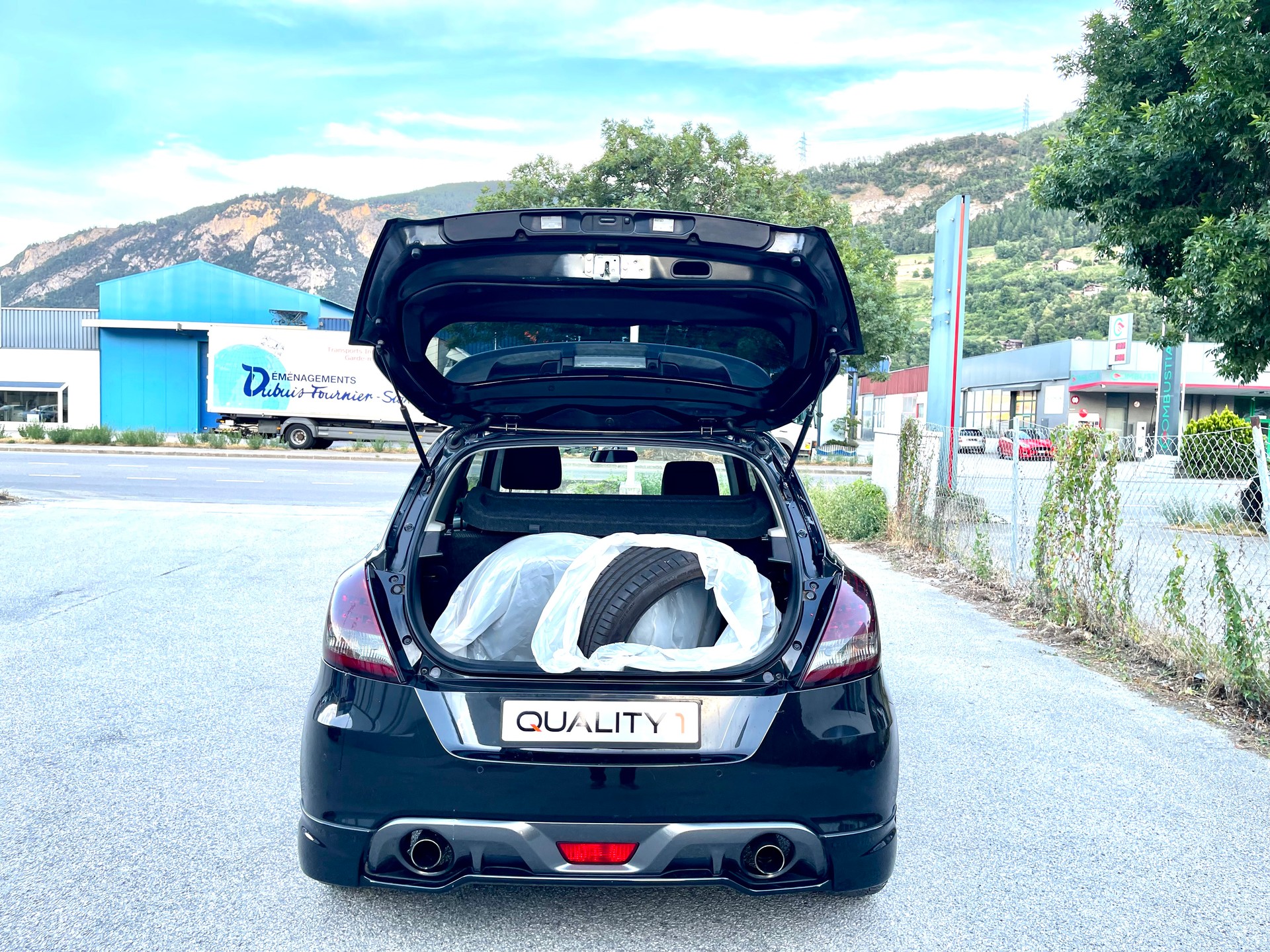 SUZUKI Swift 1.6i 16V Sport-showroom-element-2