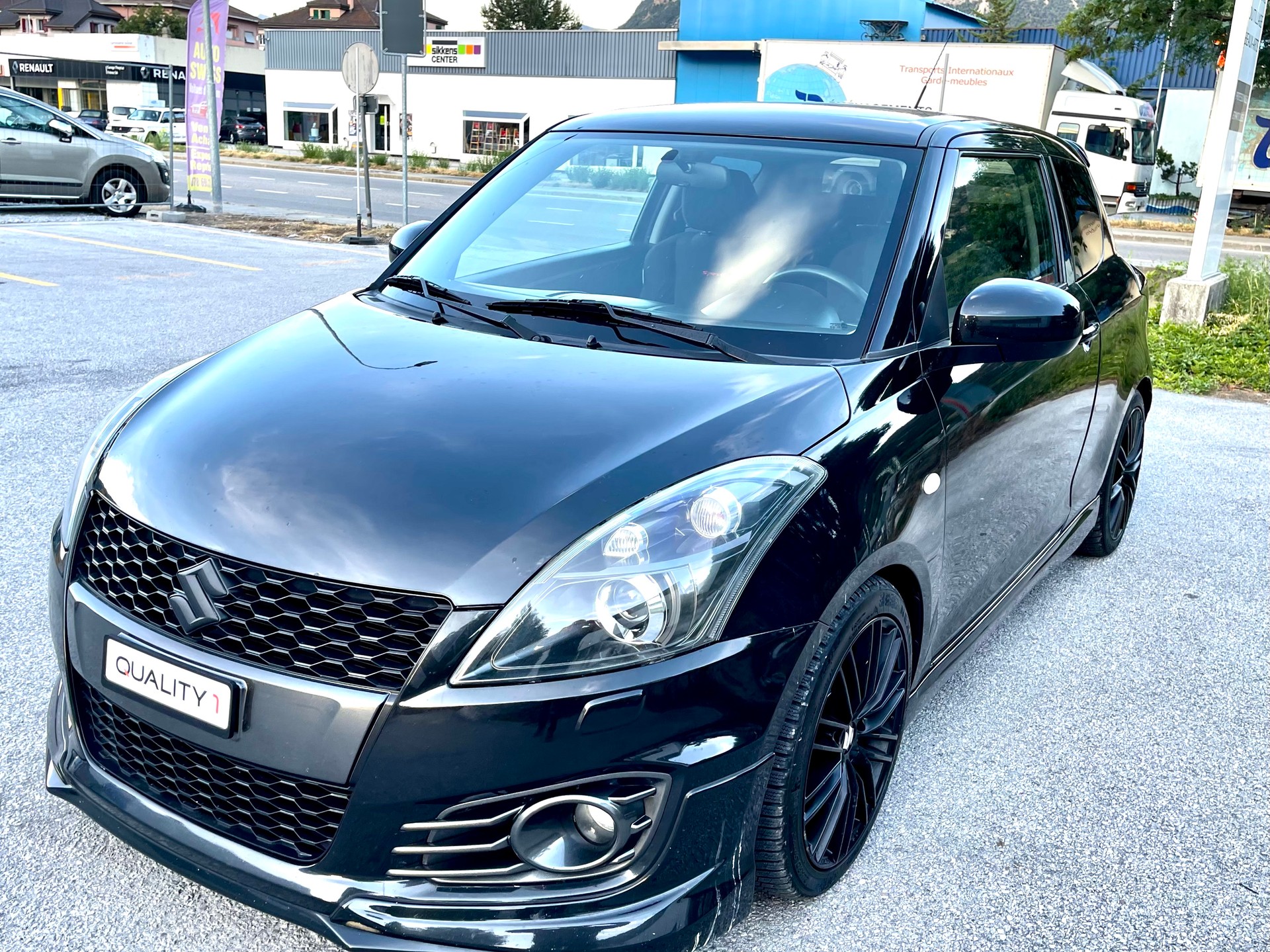 SUZUKI Swift 1.6i 16V Sport-image-13