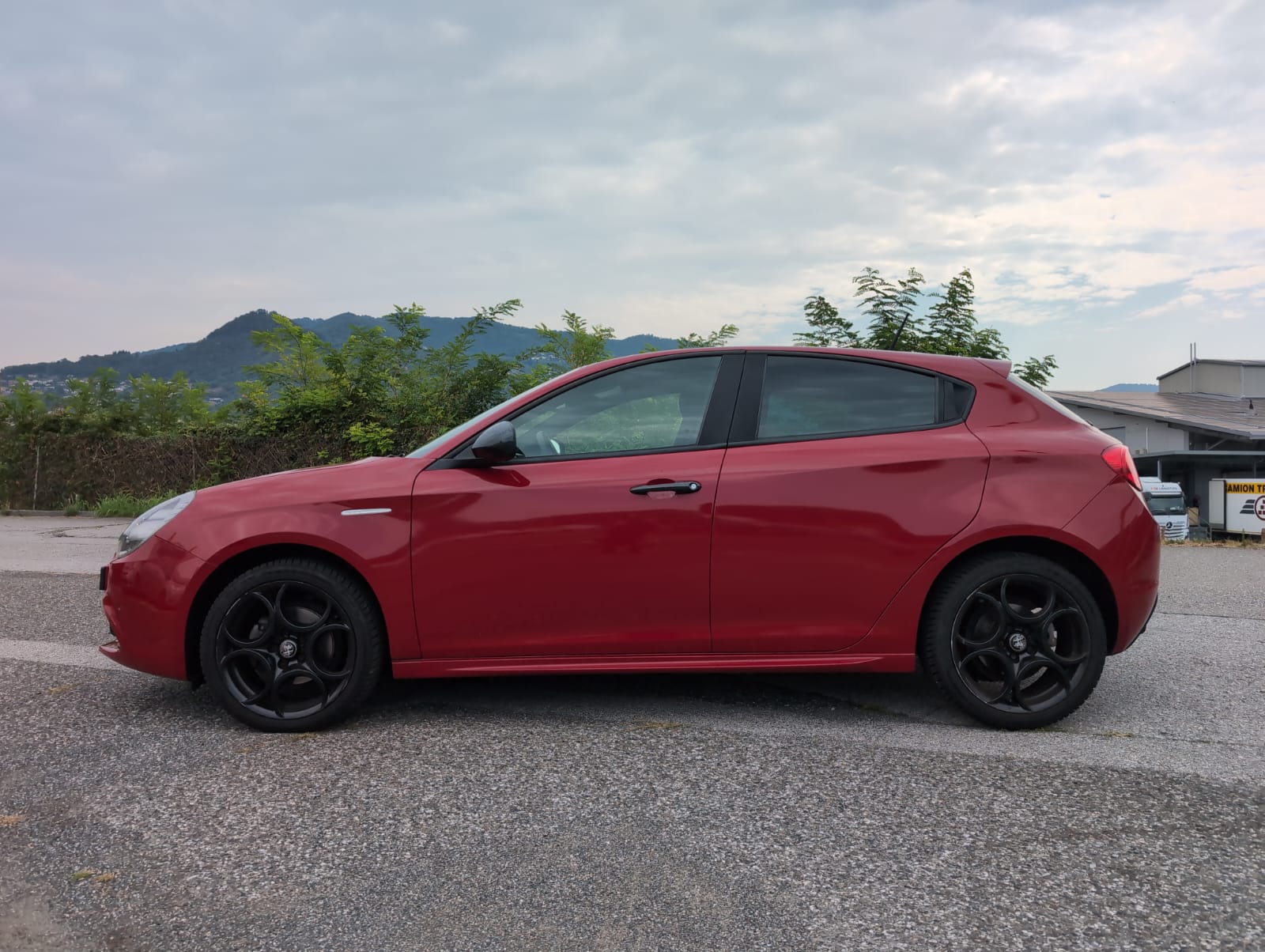 ALFA ROMEO Giulietta 1.4 T-Jet Super Sport-image-4