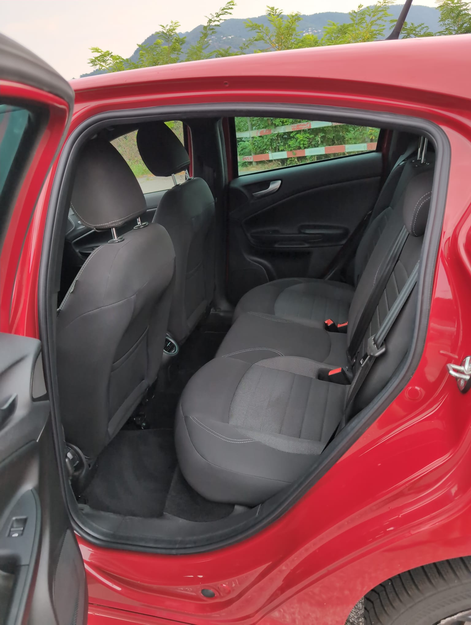 ALFA ROMEO Giulietta 1.4 T-Jet Super Sport-image-8