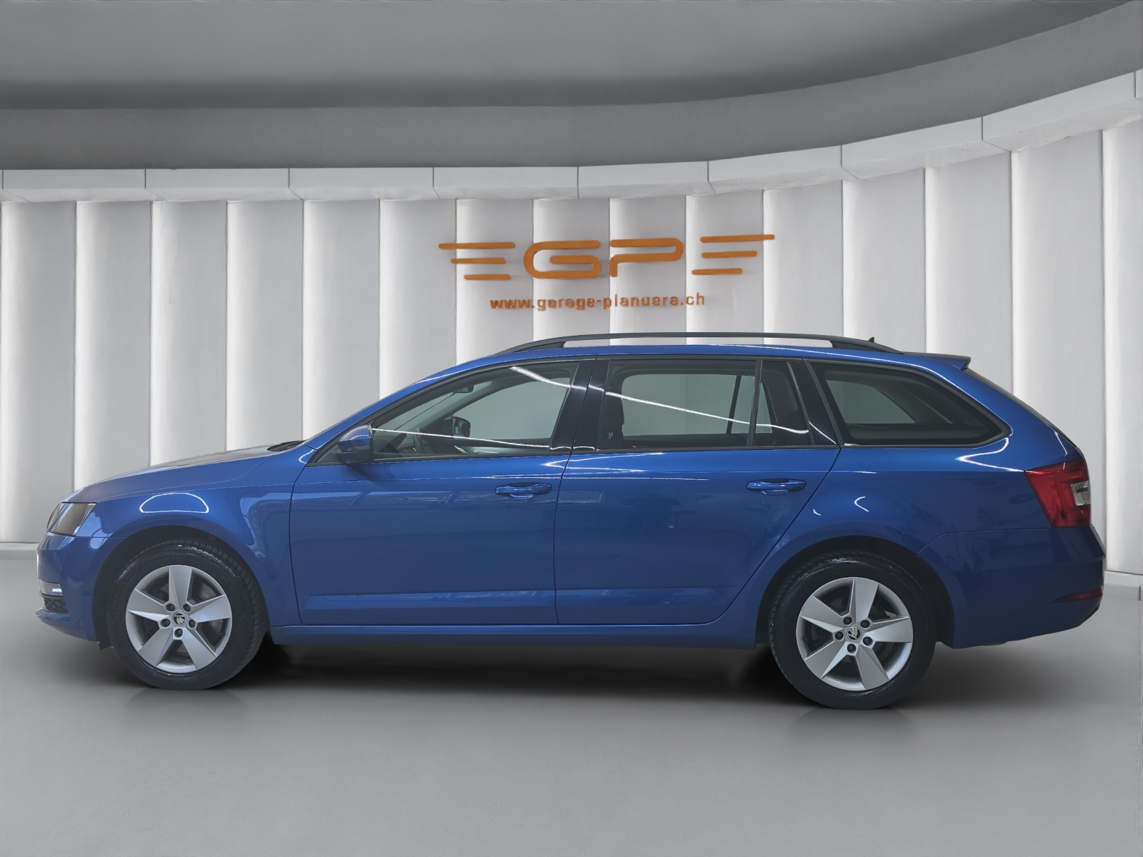 SKODA Octavia Combi 2.0 TSI Ambition 4x4 DSG-showroom-element-3