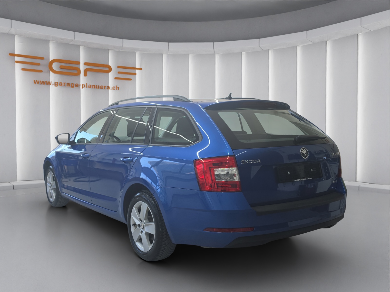 SKODA Octavia Combi 2.0 TSI Ambition 4x4 DSG-image-4