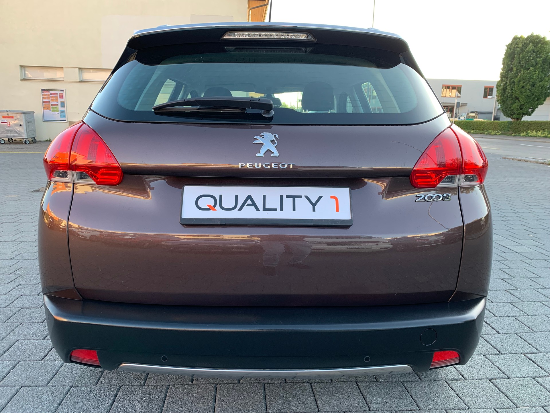 PEUGEOT 2008 1.6 VTI Allure-image-6