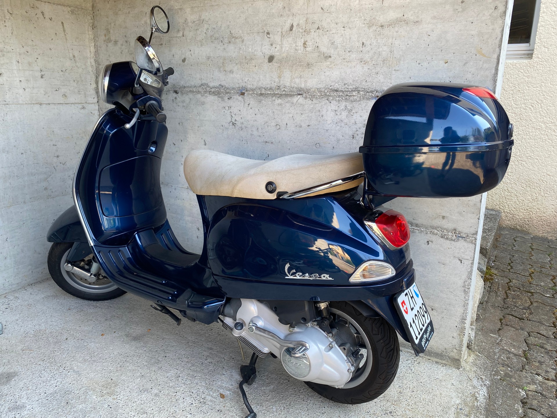 PIAGGIO Vespa 125 LX4-image-6