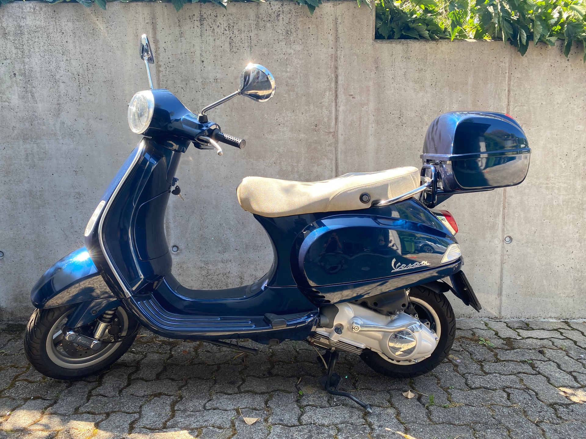 PIAGGIO Vespa 125 LX4-image-1