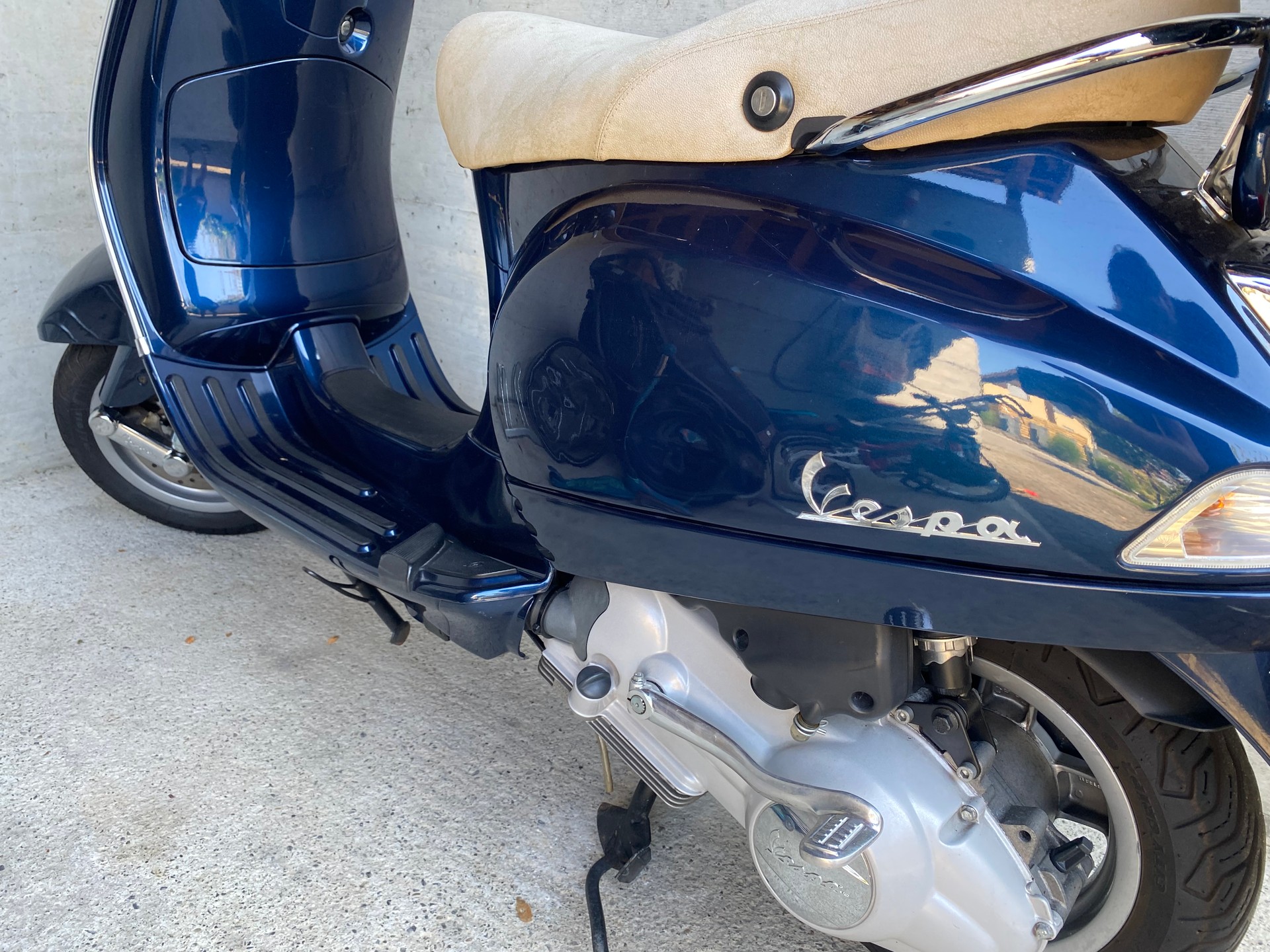 PIAGGIO Vespa 125 LX4-image-7