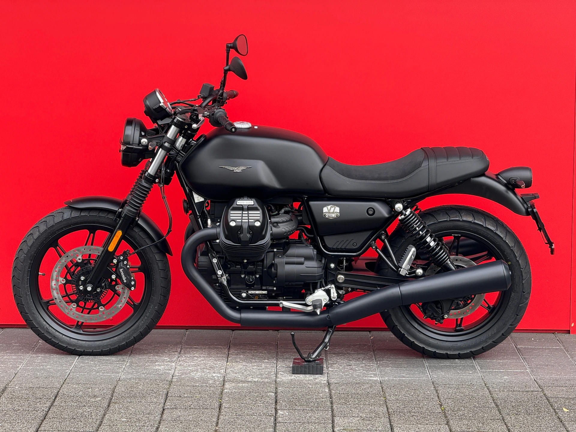 MOTO GUZZI V7 IV 850 Stone (35kW)-image-7