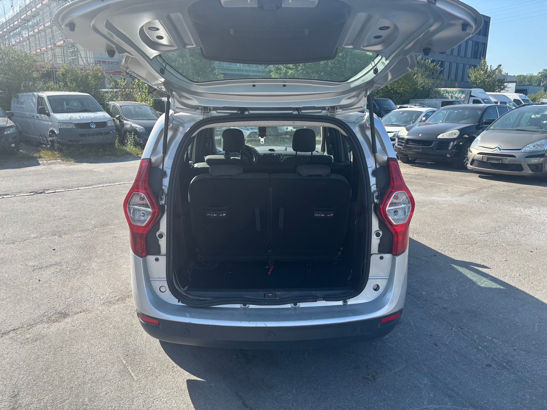 DACIA Lodgy 1.5 dCi Lauréate 7PL-image-8