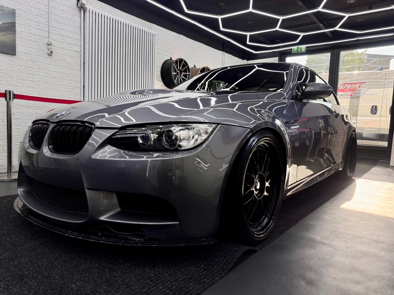 BMW M3 Cabriolet DSG-image-2
