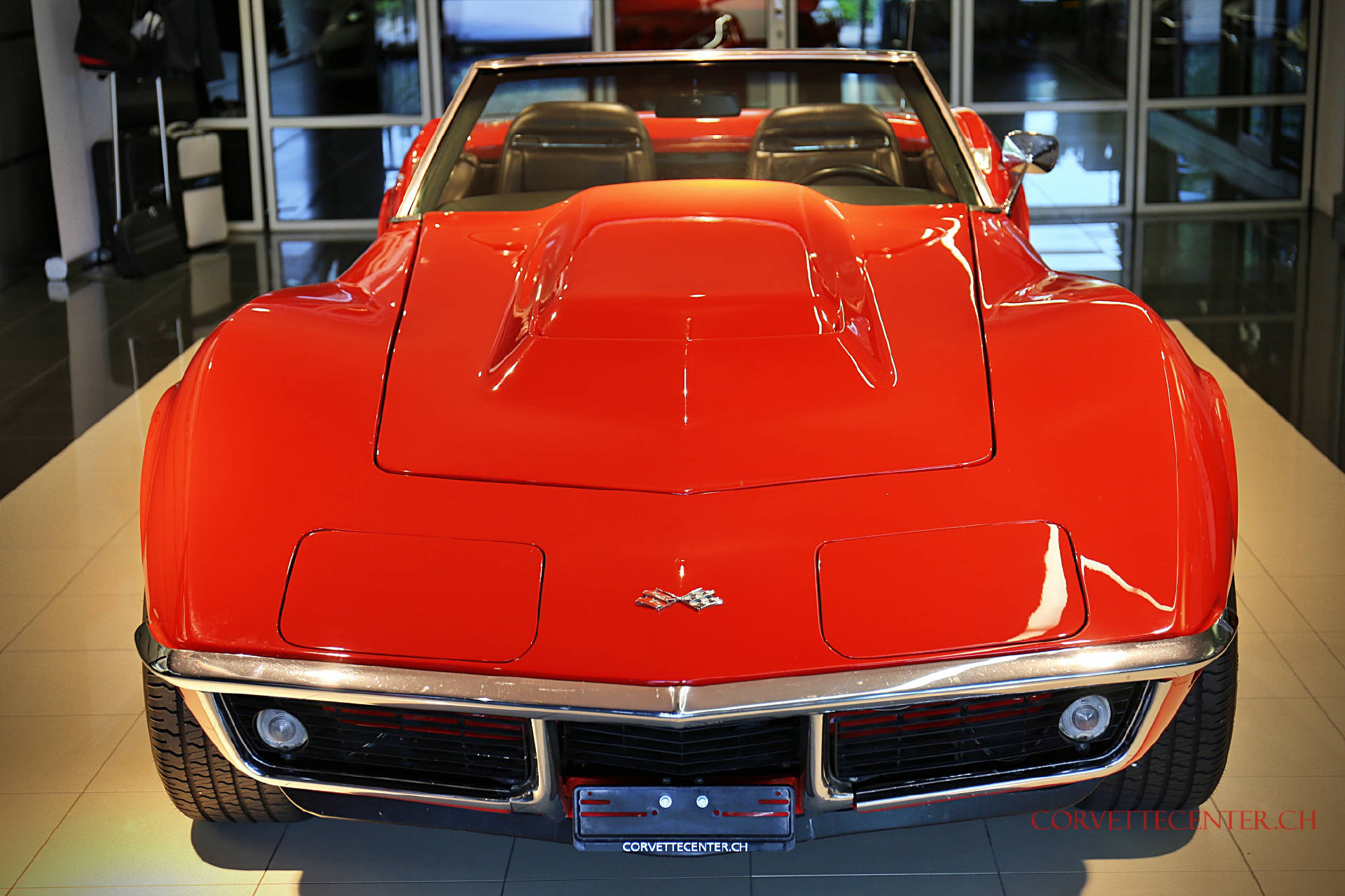 CHEVROLET Corvette C3 Cabriolet-showroom-element-2