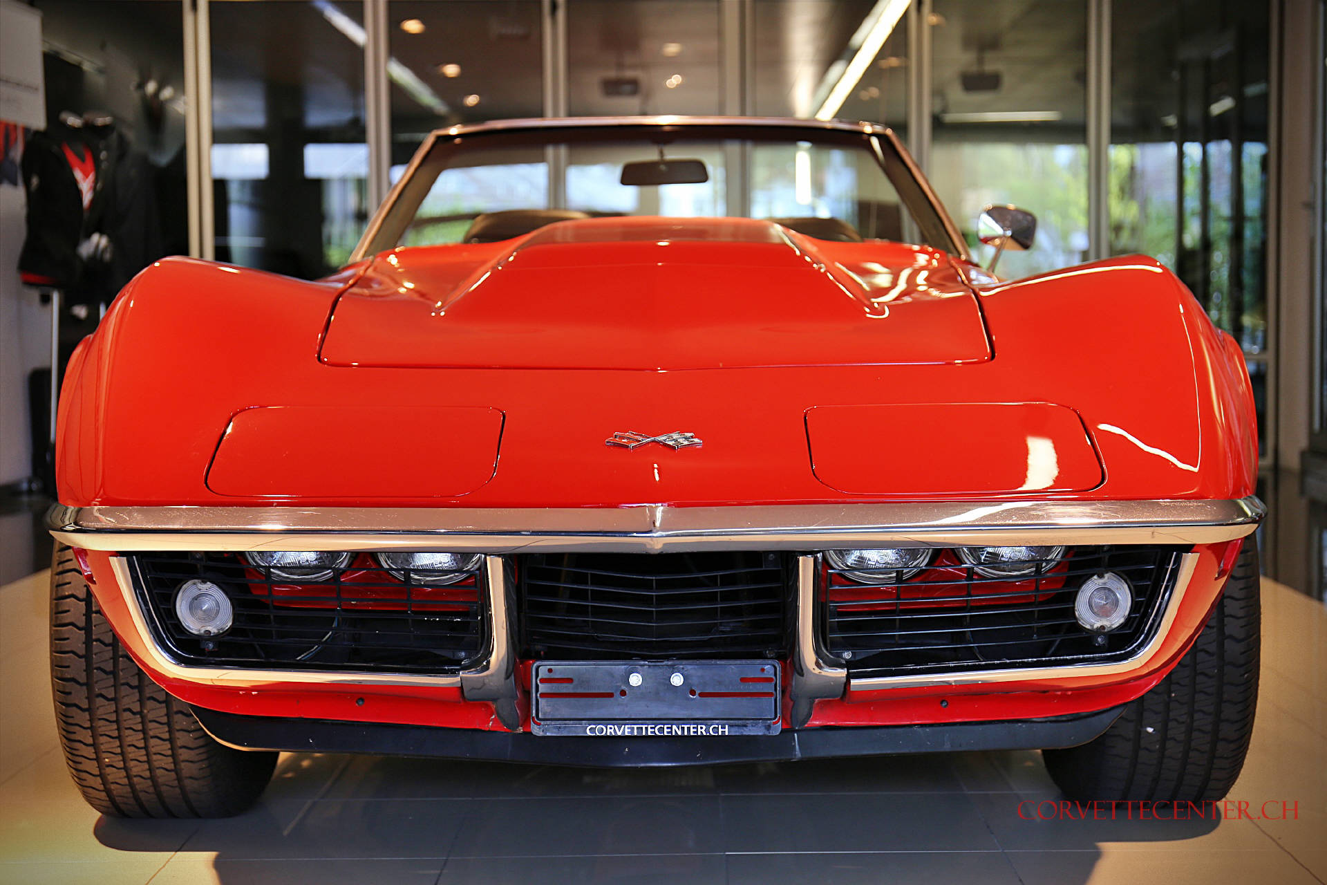 CHEVROLET Corvette C3 Cabriolet-showroom-element-3